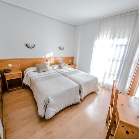 Hotel Alvi Soria Zewnętrze zdjęcie