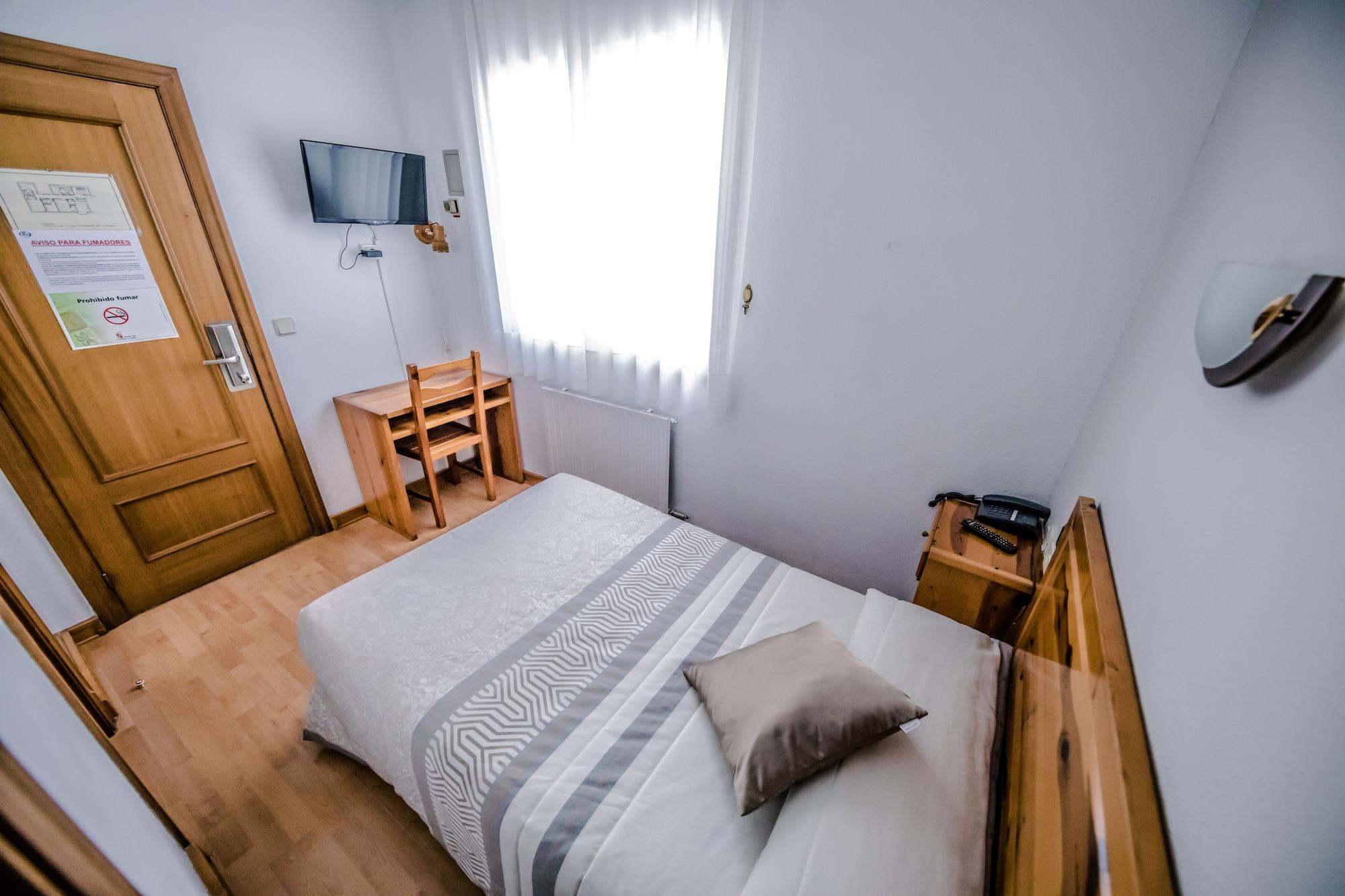 Hotel Alvi Soria Zewnętrze zdjęcie