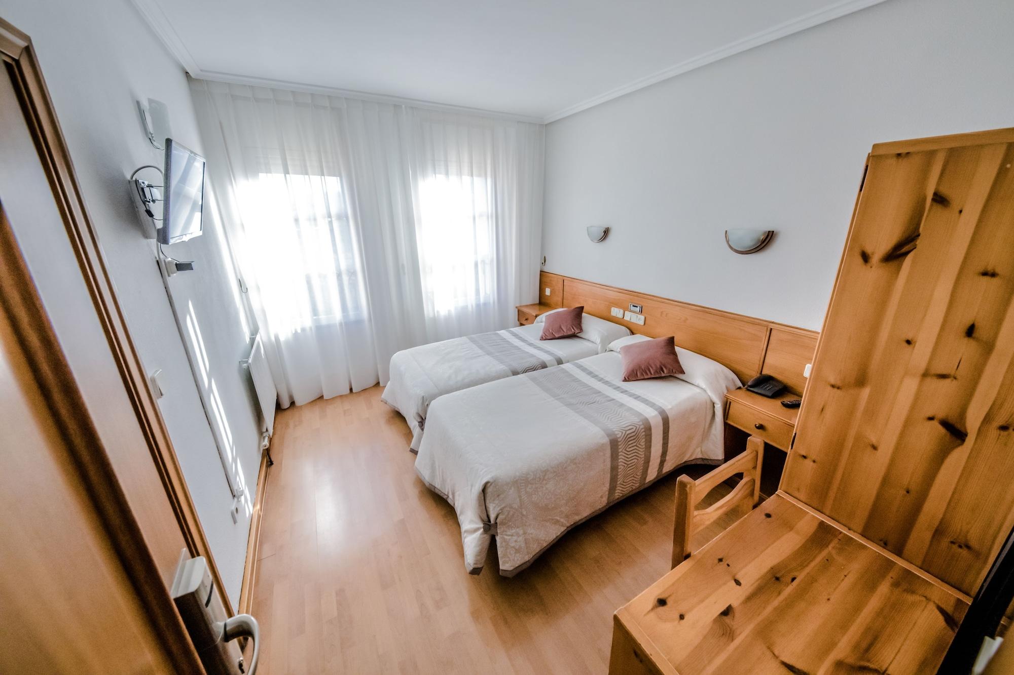 Hotel Alvi Soria Zewnętrze zdjęcie