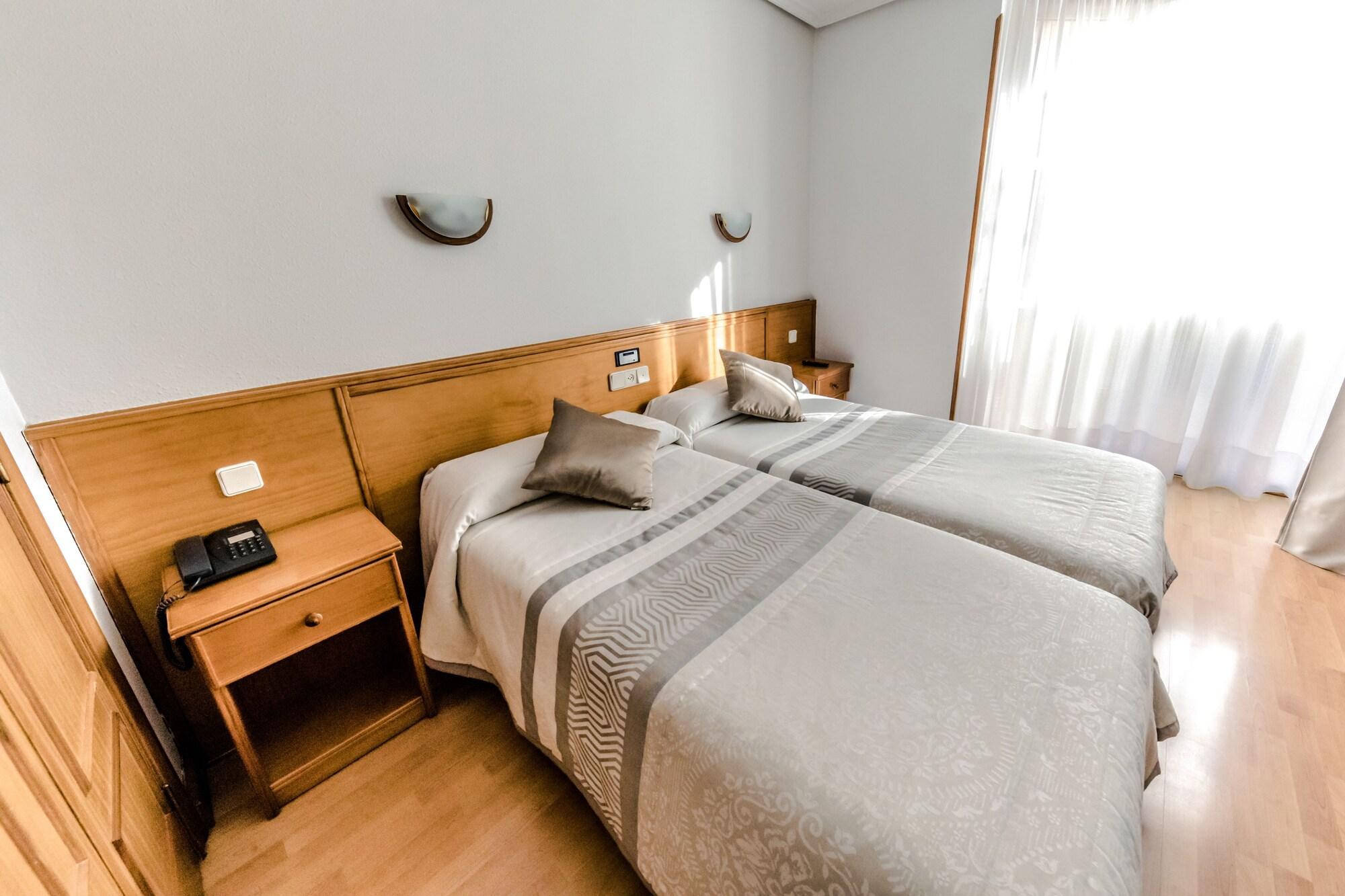 Hotel Alvi Soria Zewnętrze zdjęcie