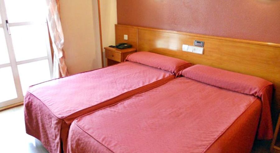 Hotel Alvi Soria Zewnętrze zdjęcie