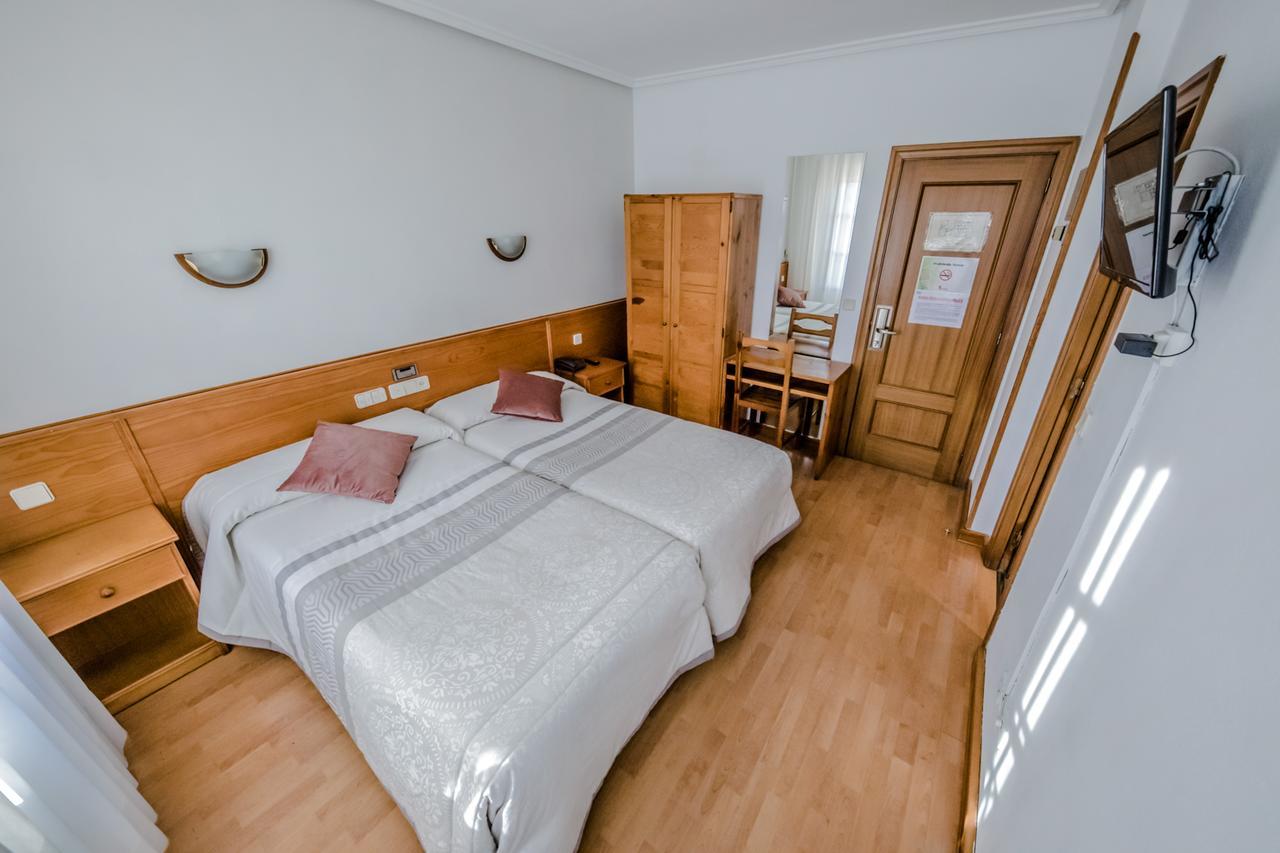 Hotel Alvi Soria Zewnętrze zdjęcie